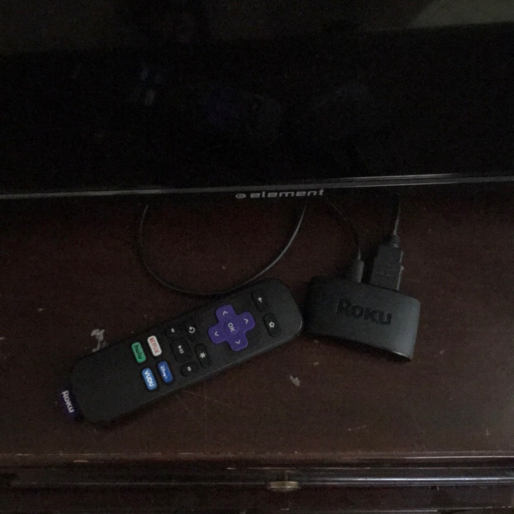 Element Flatscreen Tv - Picture 3 of 3